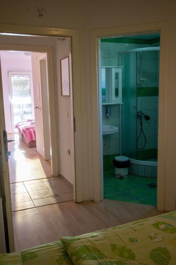 Villa In Apartments أوهغيد المظهر الخارجي الصورة